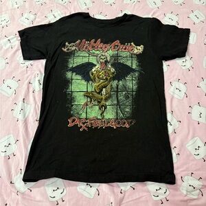 Unisex Small Motley Crew Rock Tee